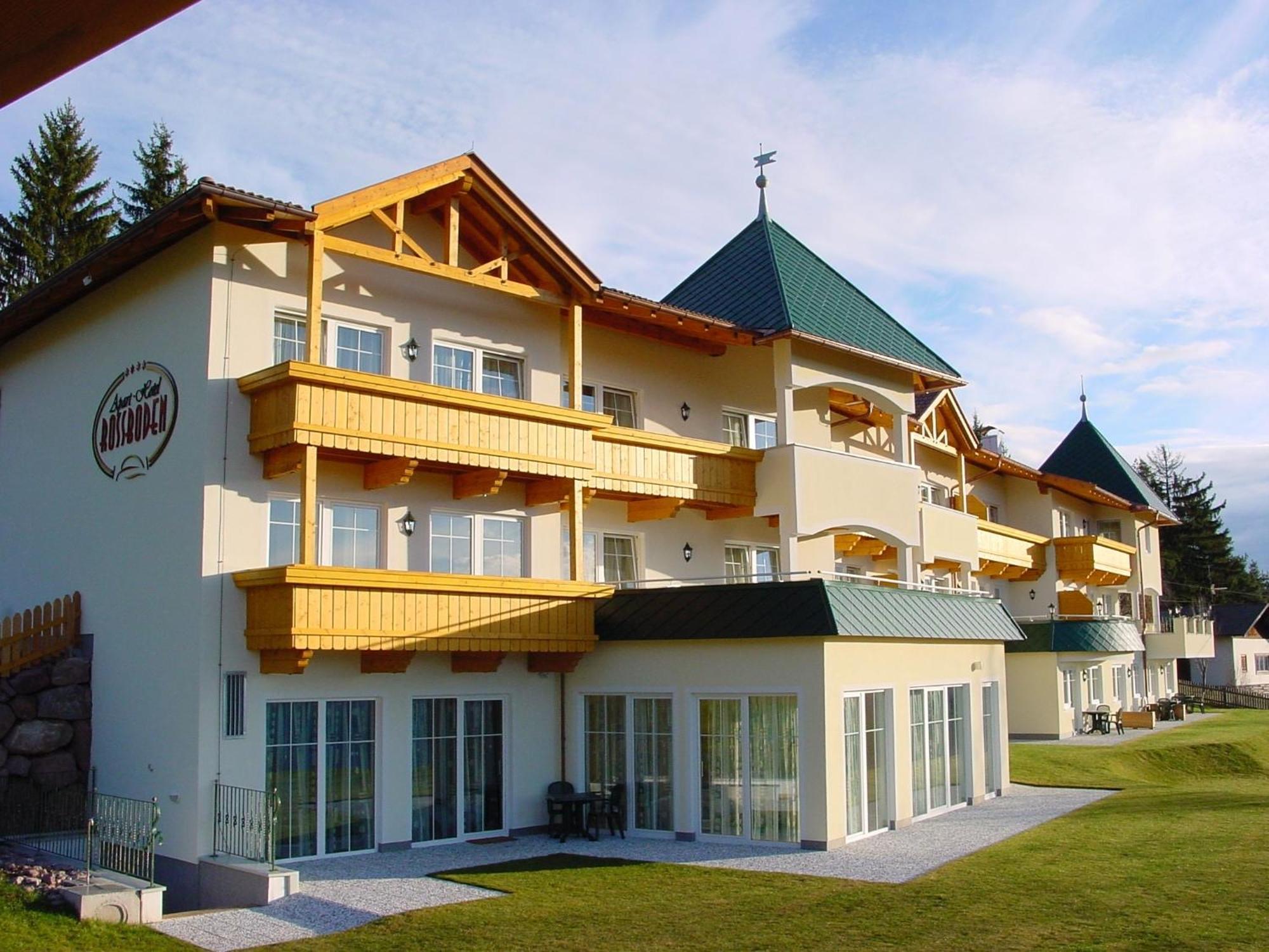 Residence Rossboden Mit Hallenbad 베라노 외부 사진