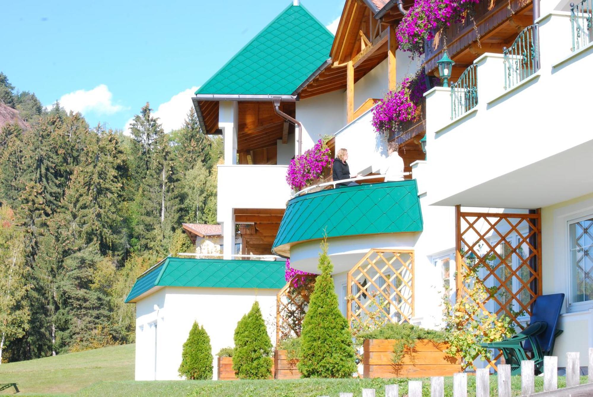 Residence Rossboden Mit Hallenbad 베라노 외부 사진