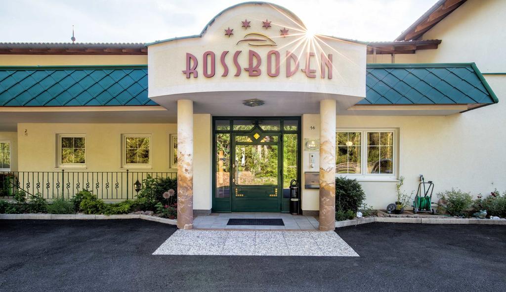 Residence Rossboden Mit Hallenbad 베라노 외부 사진